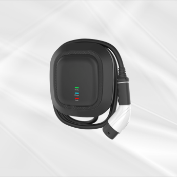 馳諾瓦 AC